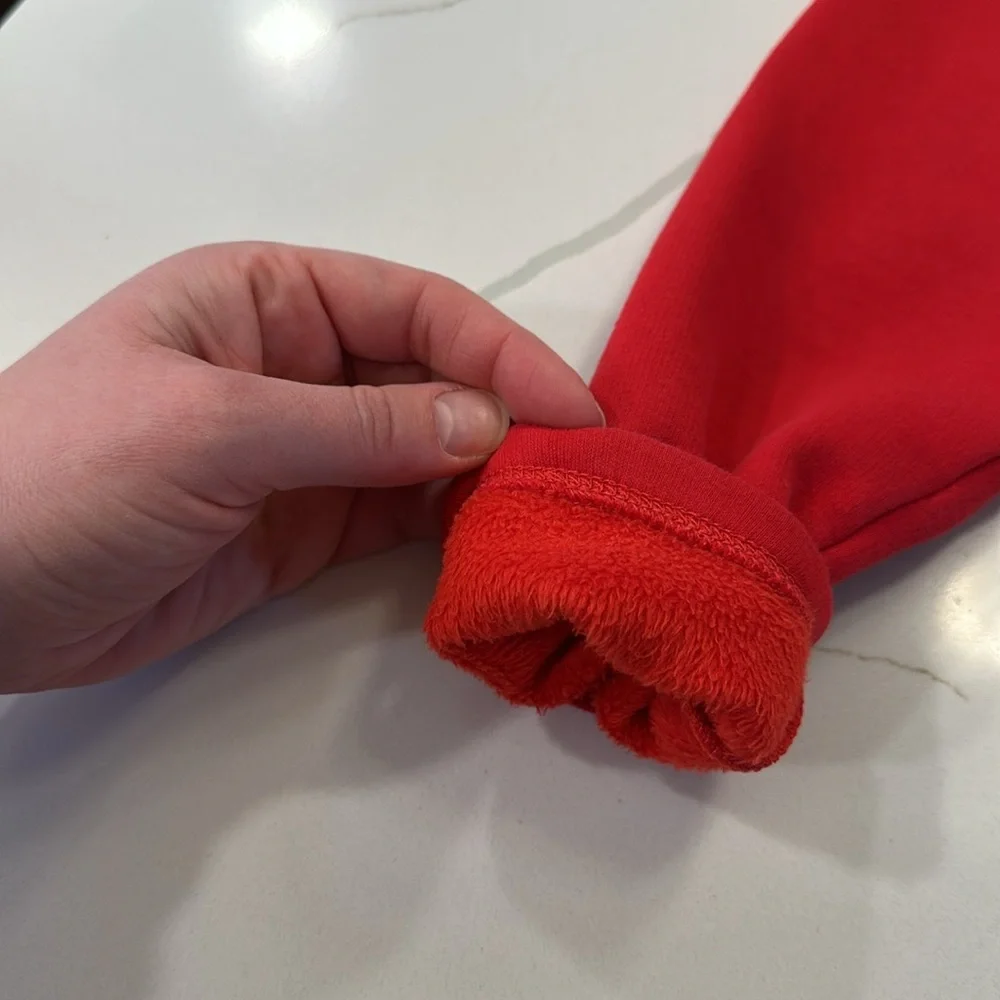 Gap baby red fleece lined leggings gold sparkles size girls 3T ❤️